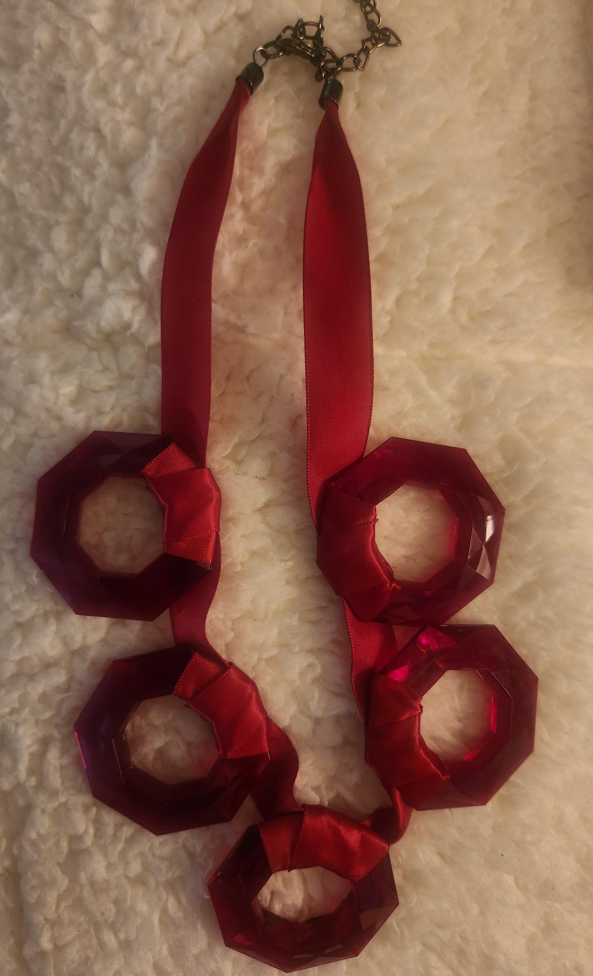Deux Fois | Vintage Red Ribbon and Circular Shape Necklace
