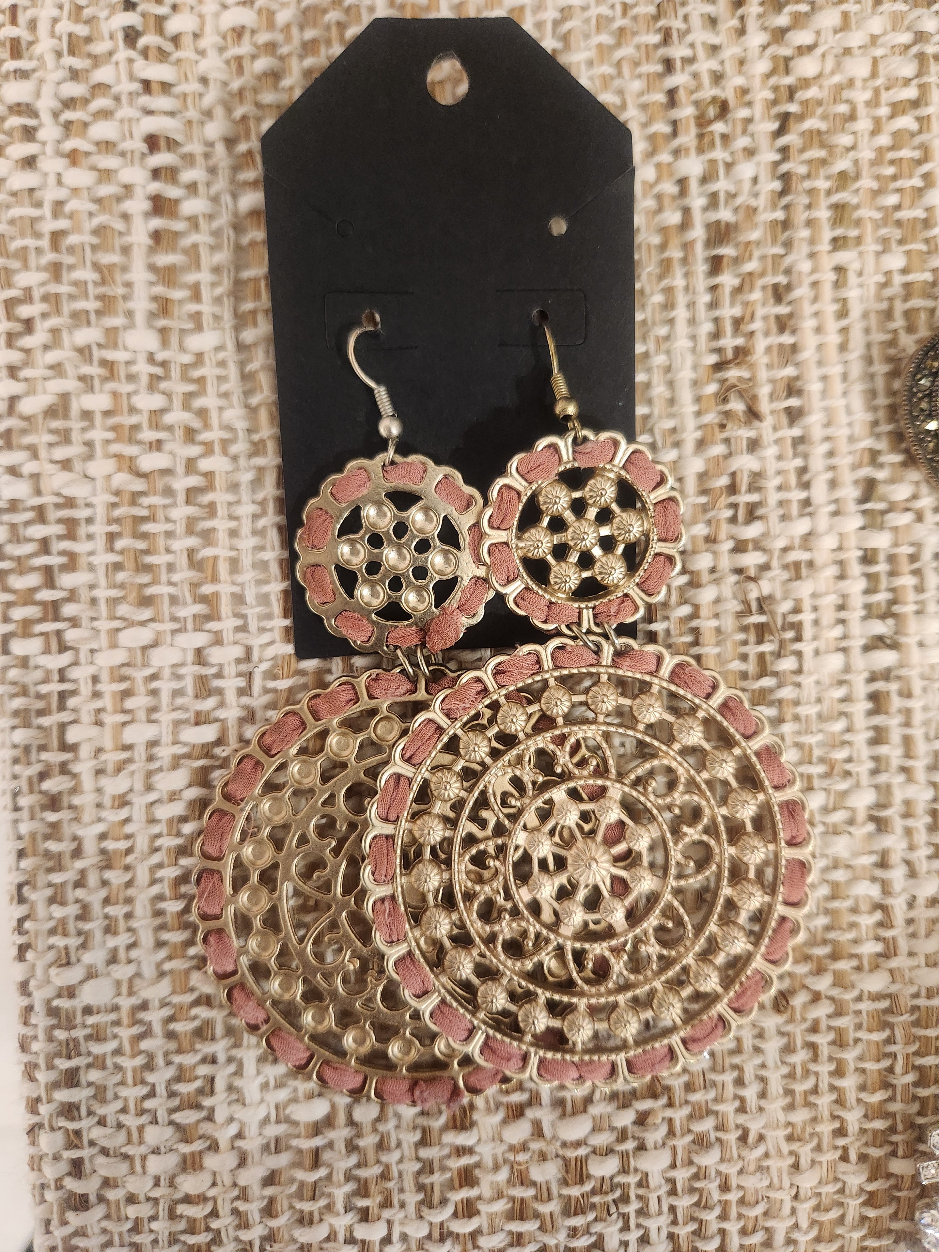 Vintage Pale Pink and Gold Earrings