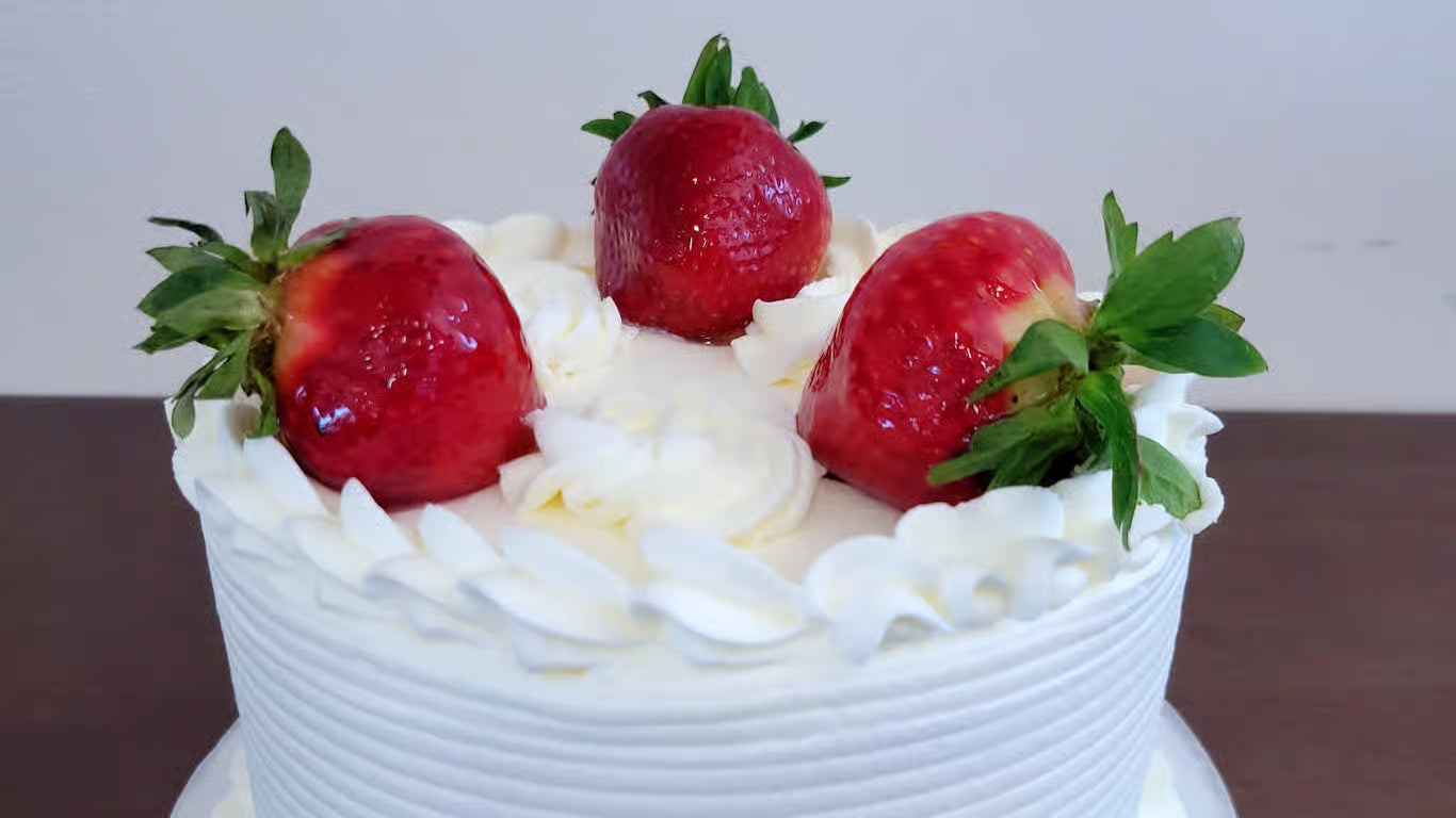 Ooh La La Bakery | Strawbery Shortcake 8'